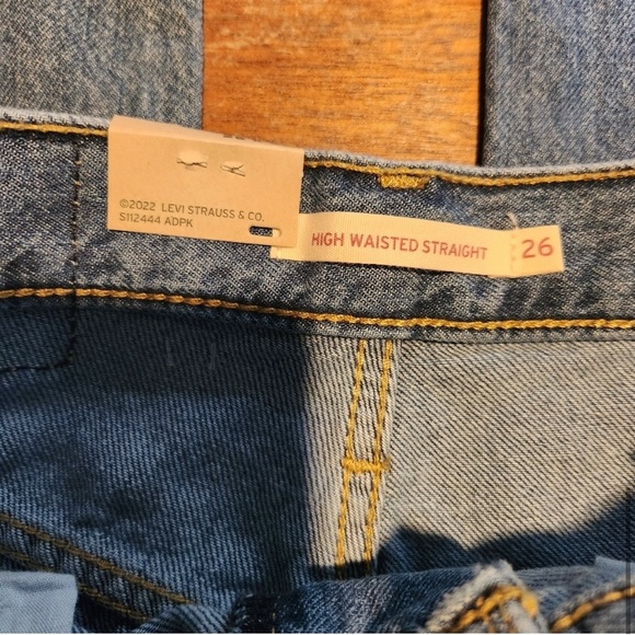 Levi’s Jeans High Waisted Straight Leg Women’s Size 26/27/28 Blue - Picture 5 of 7